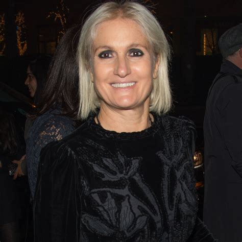 directeur artistique de dior|Maria Grazia Chiuri, l’atout en or de Dior .